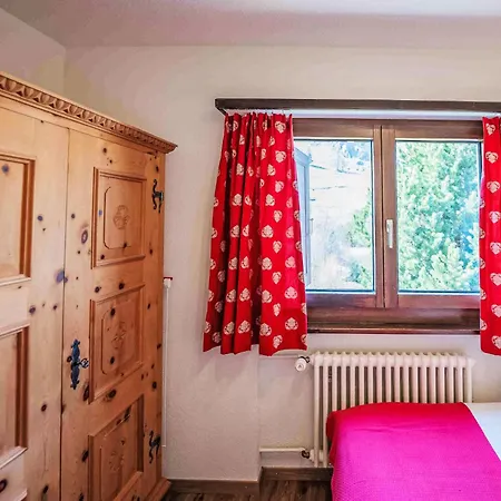 Chesa Mulin By Interhome Lägenhet