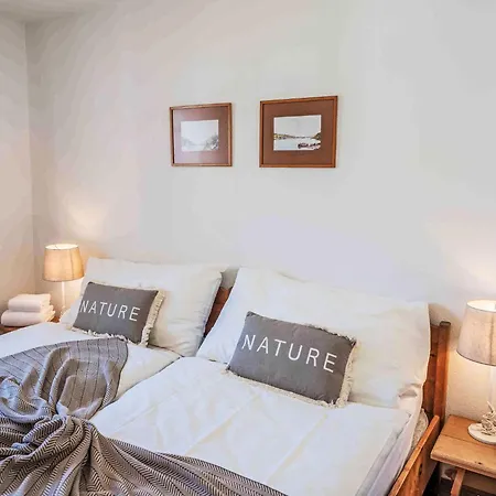 Lägenhet Chesa Mulin By Interhome *