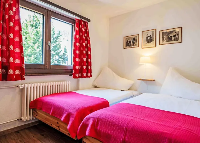 Appartement Chesa Mulin By Interhome