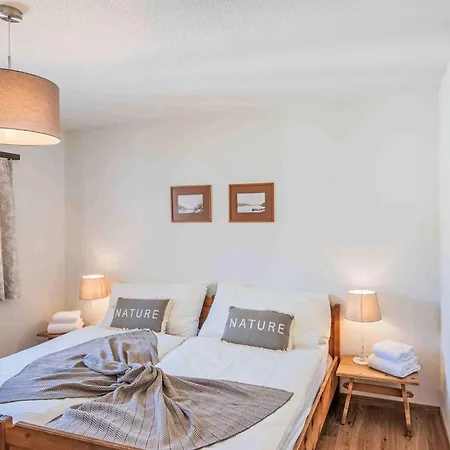 아파트 Chesa Mulin By Interhome *